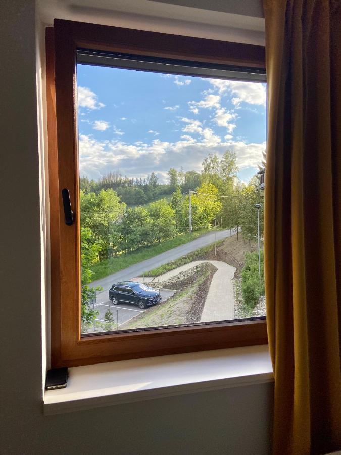 Utulny Apartman V Srdci Krkonos Se Saunou Jablonec nad Jizerou Exterior foto